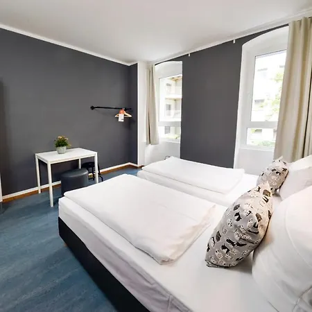 Old Town Hostel
